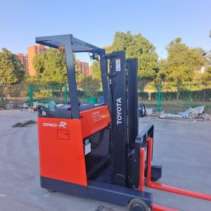 电动堆高车回收